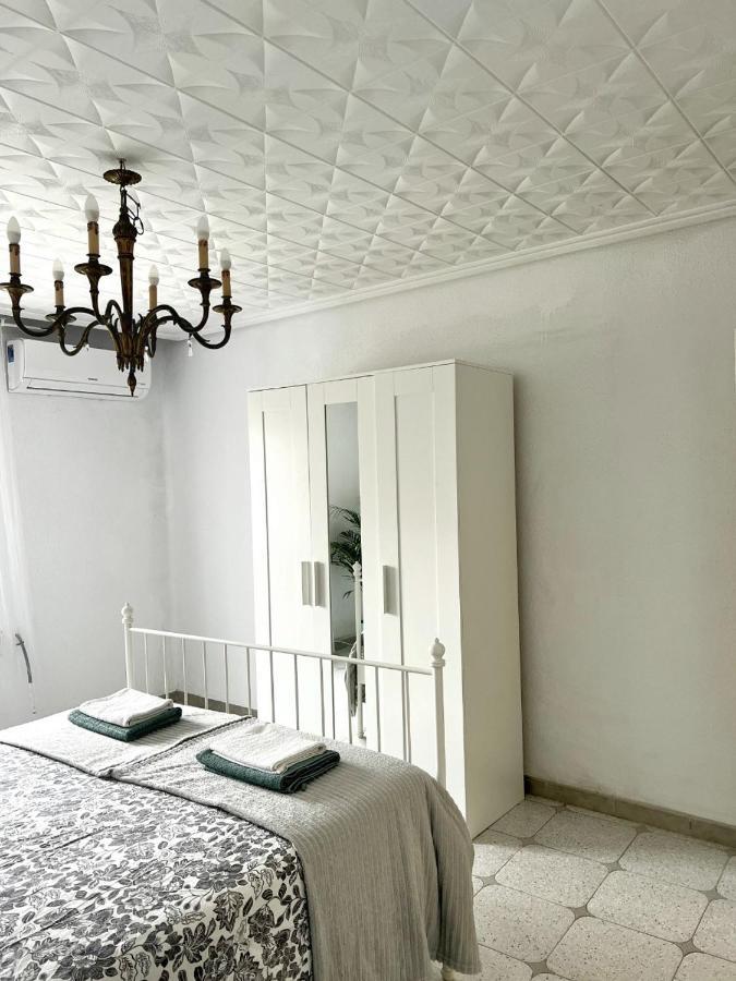 Holiday&Vacations Apartment On The Beach Valenza Esterno foto